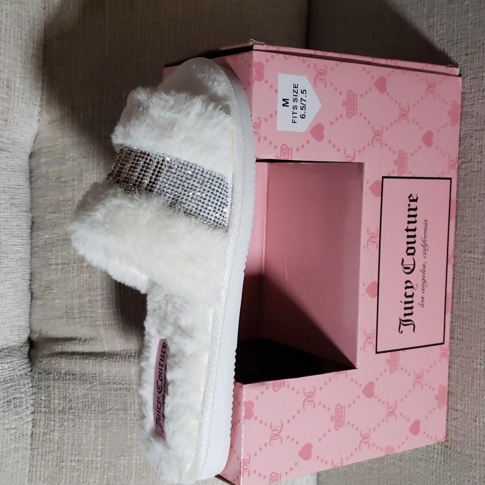 Juicy Couture White Bling Sz M 6.5 - 7.5 NEW
